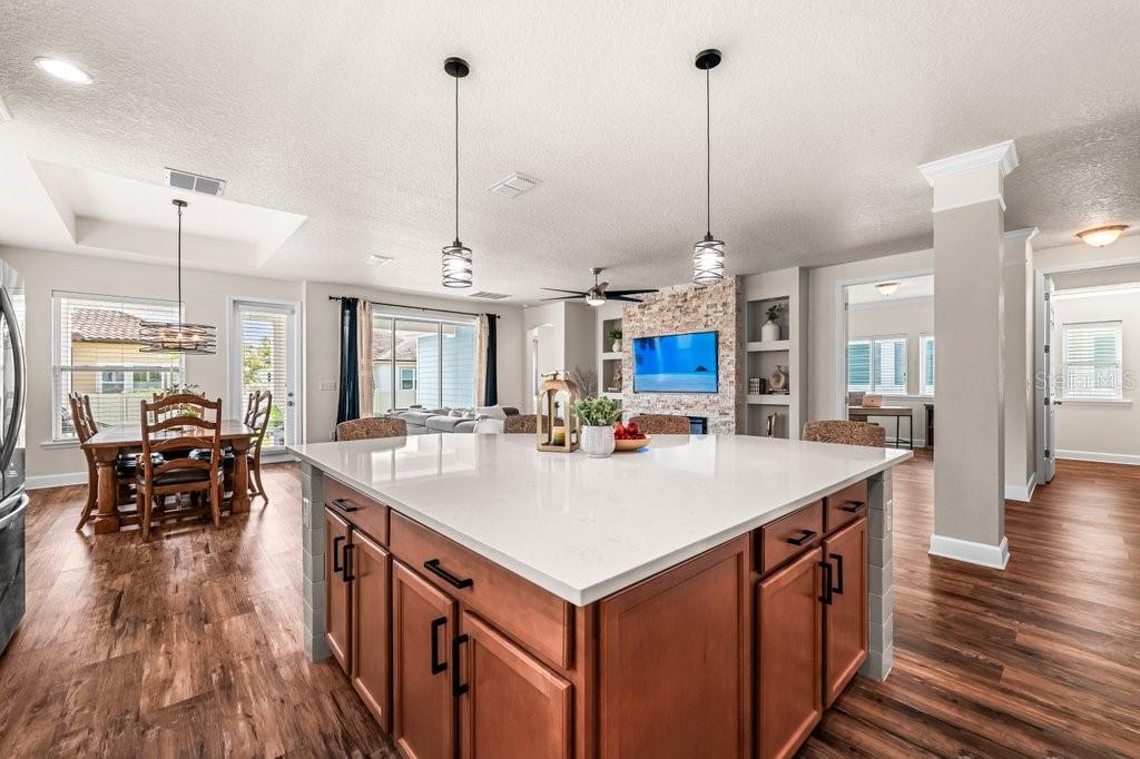 Image 4 of 38 For 131 Paradise Valley Drive