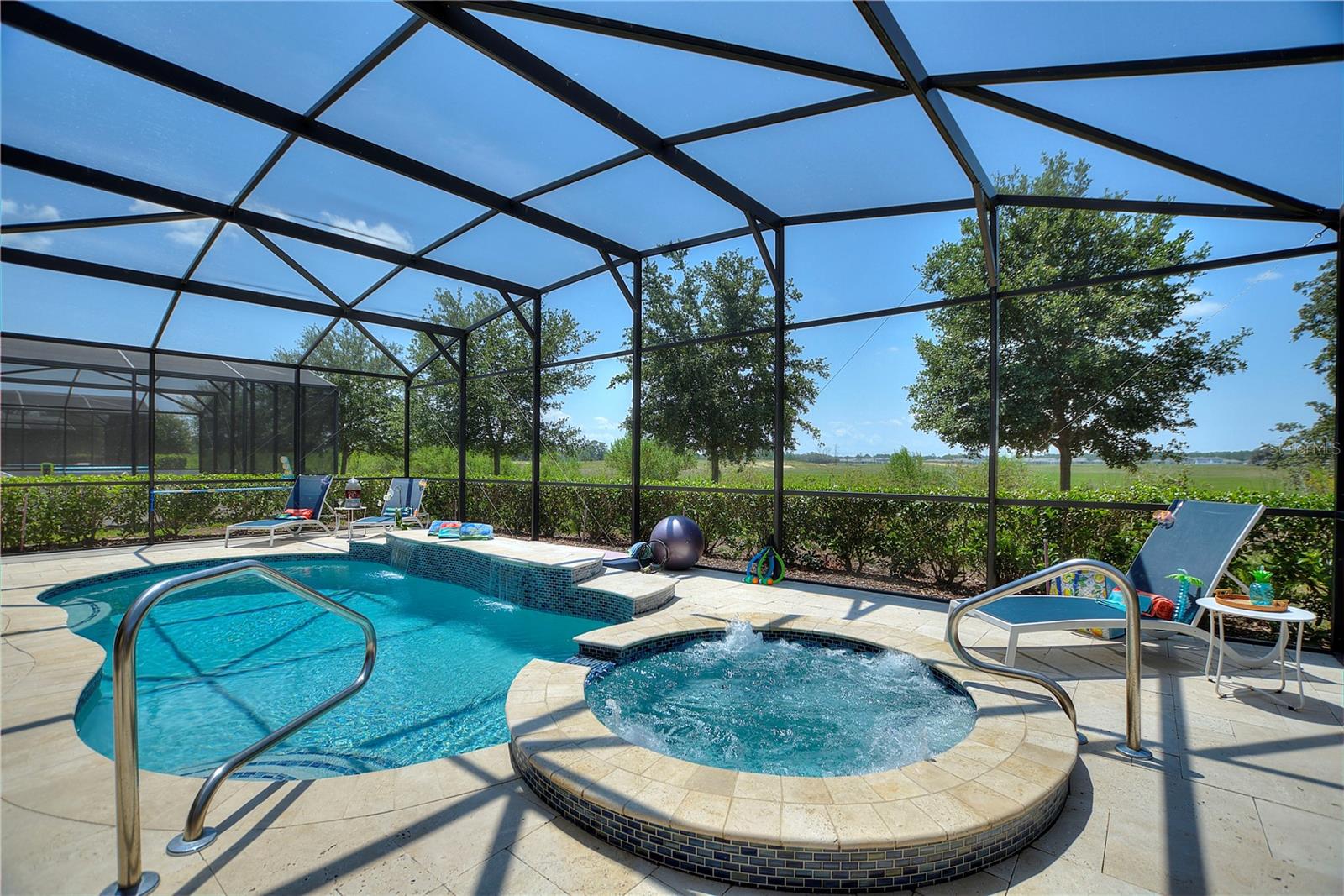 Image 23 of 91 For 8020 Oak Shadow Court