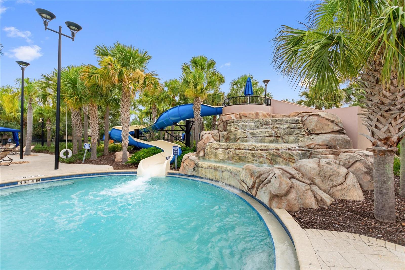 Image 71 of 91 For 8020 Oak Shadow Court