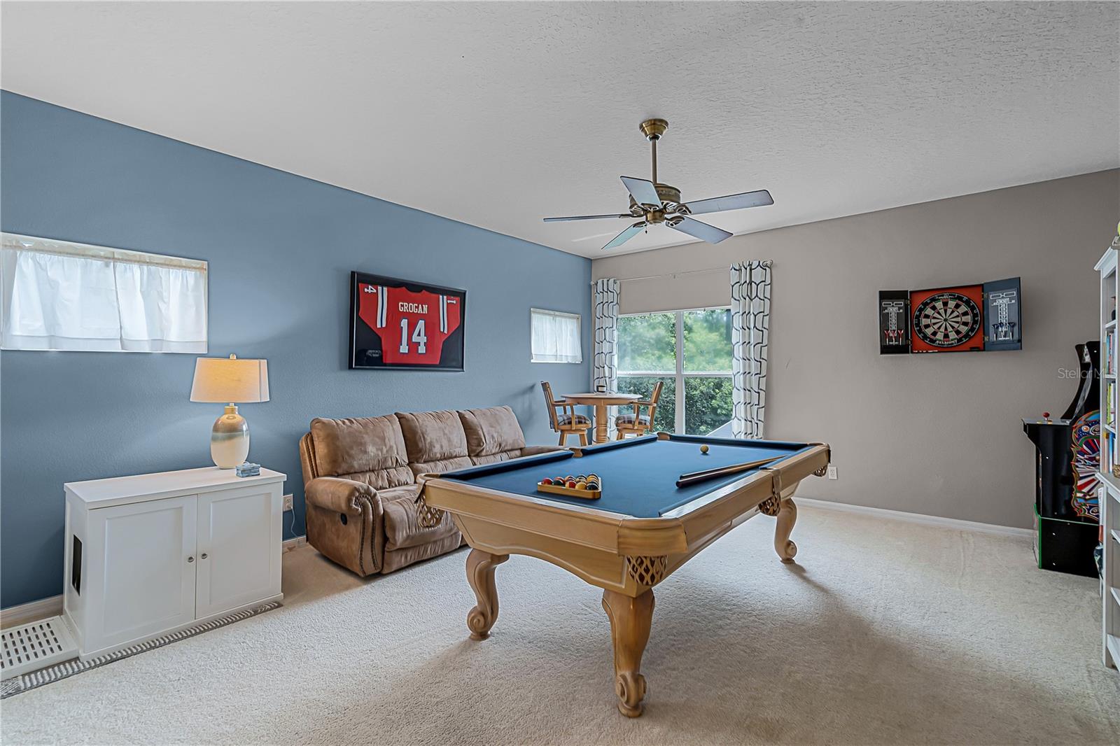 Image 31 of 45 For 429 Park Lake Drive