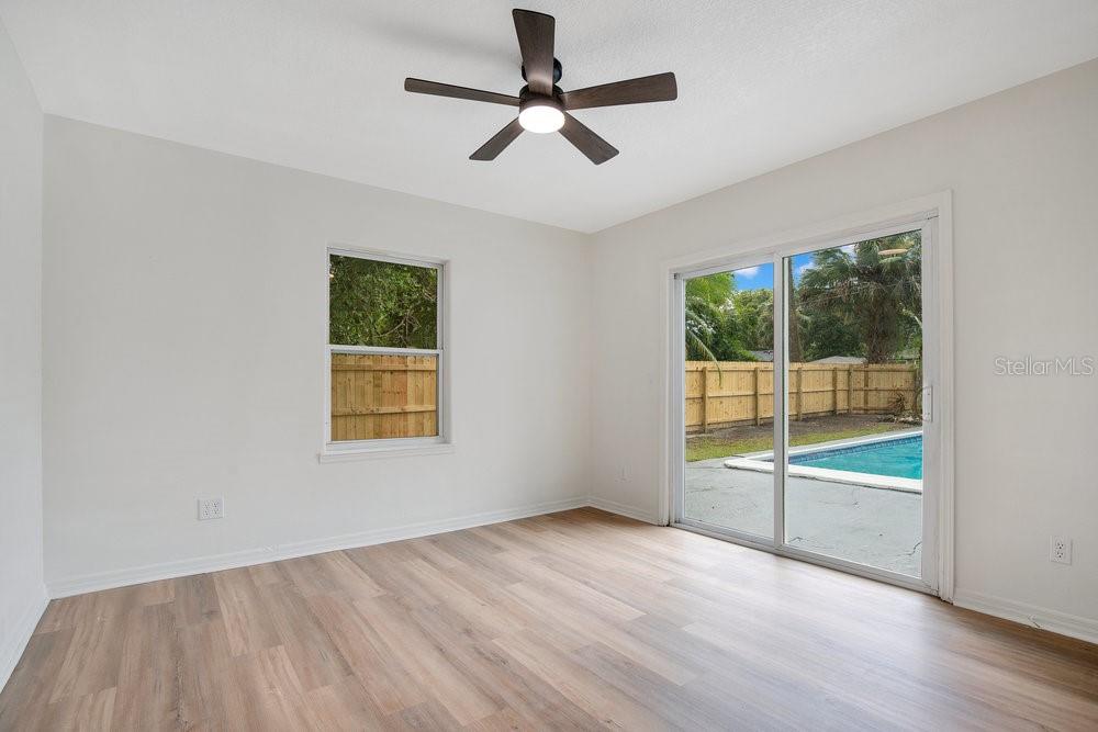 Image 10 of 28 For 811 Escambia Drive