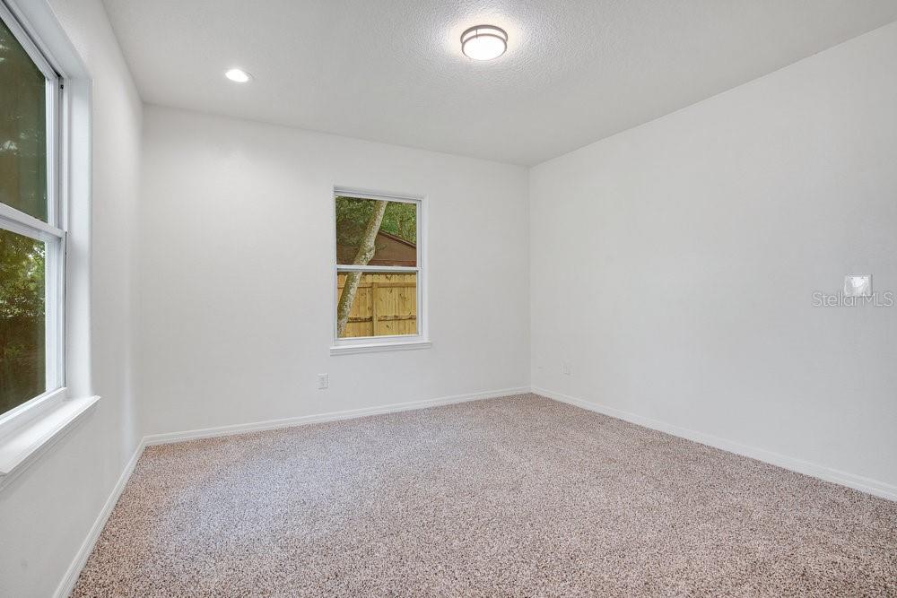 Image 12 of 28 For 811 Escambia Drive