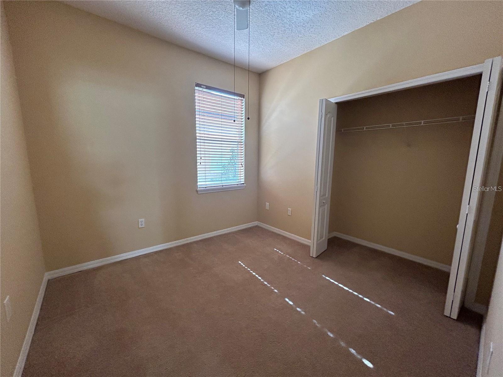 Image 17 of 26 For 10507 Eastpark Lake Drive