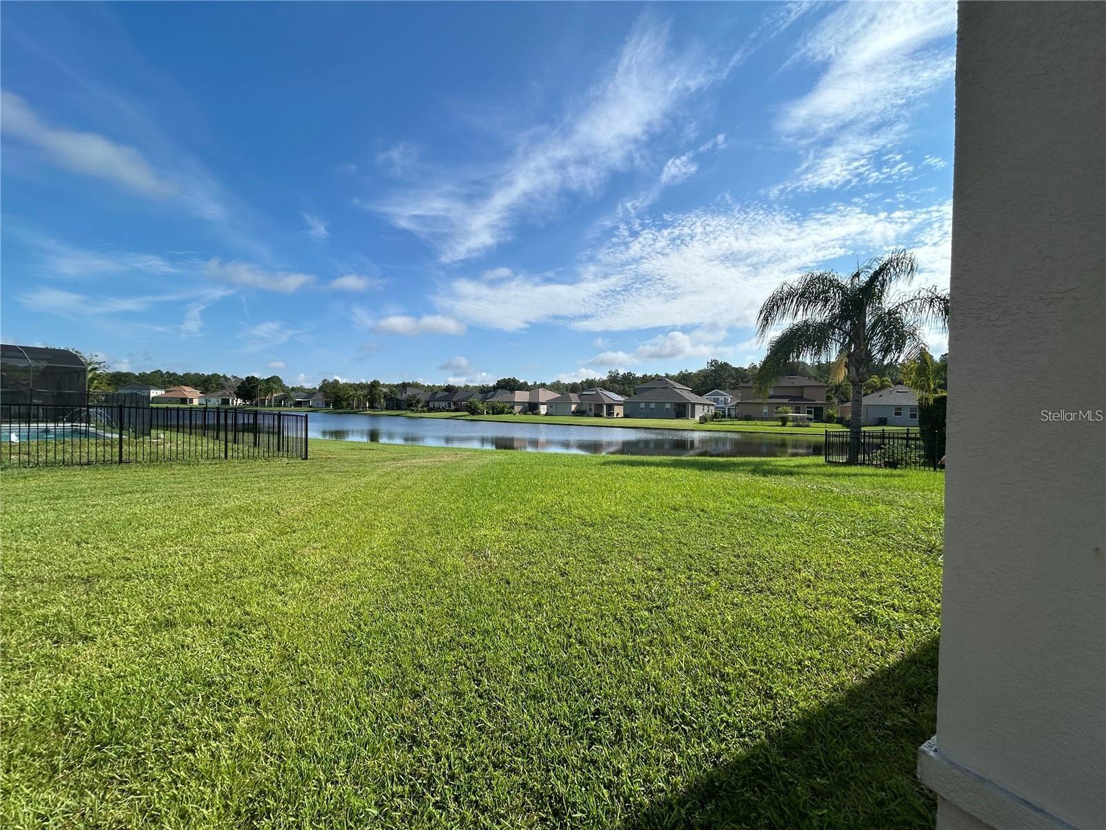 Image 25 of 26 For 10507 Eastpark Lake Drive