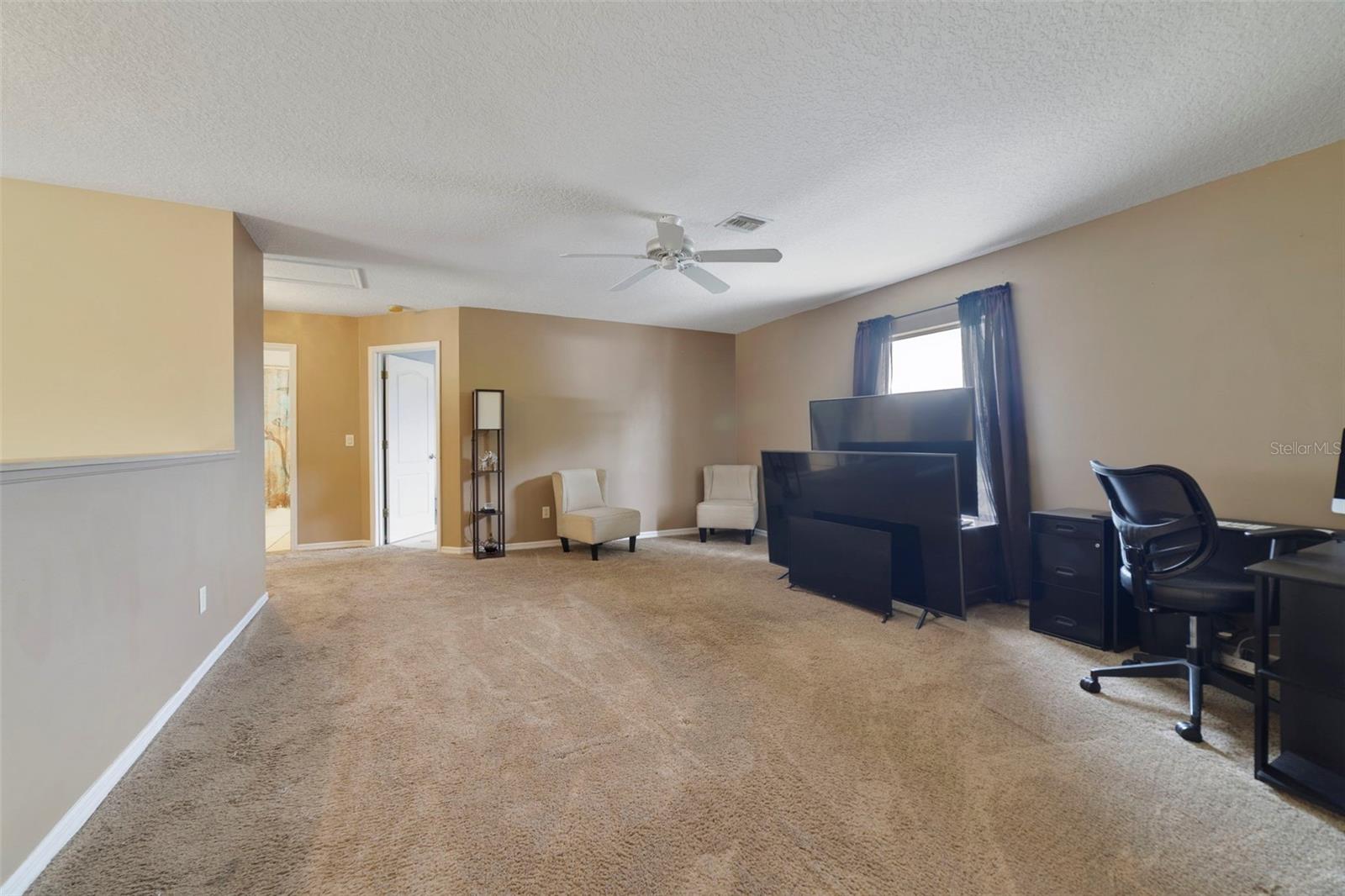 Image 14 of 21 For 1339 Falconwood Court
