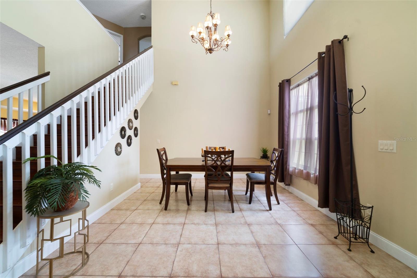 Image 5 of 21 For 1339 Falconwood Court