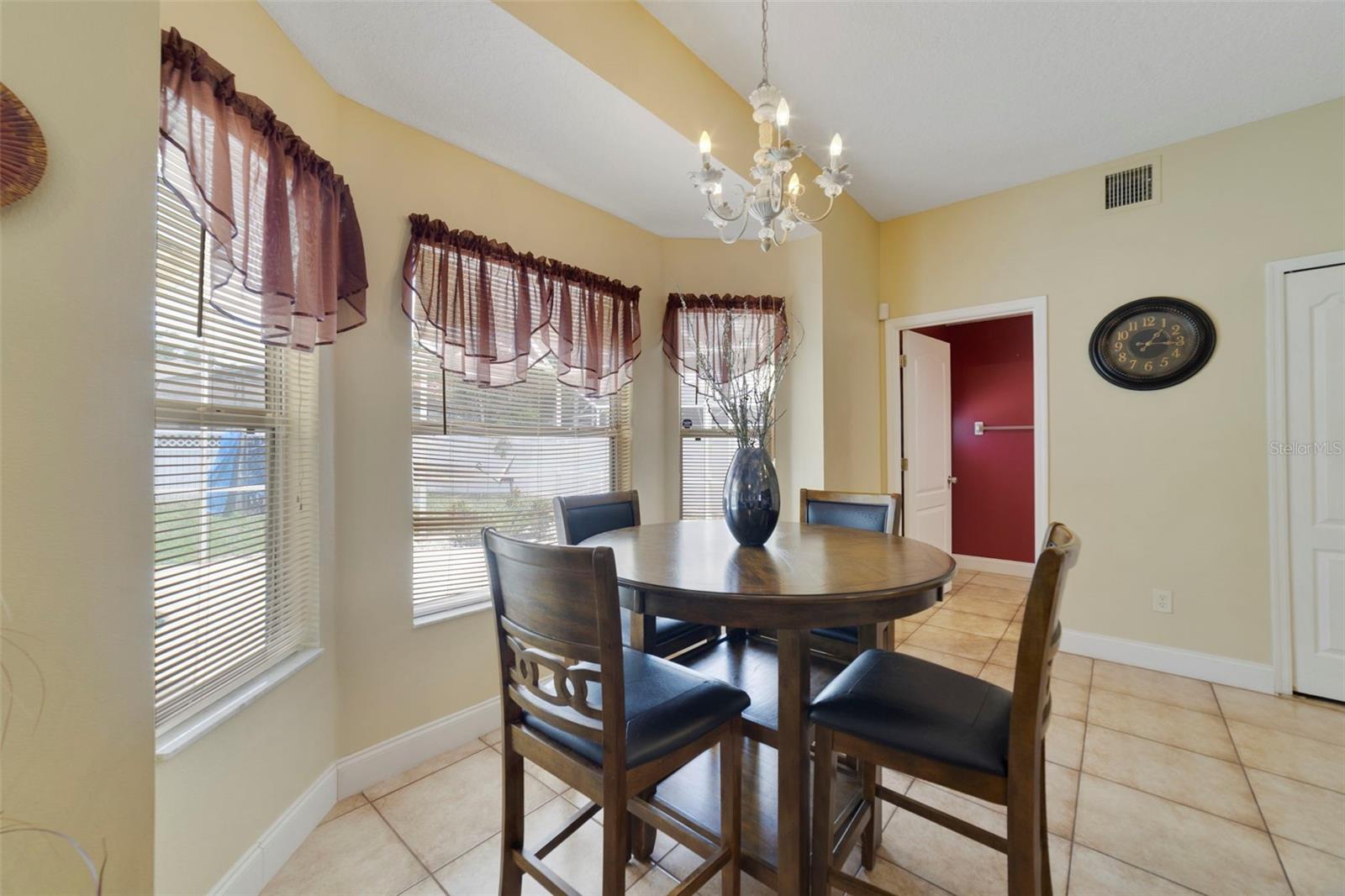 Image 8 of 21 For 1339 Falconwood Court