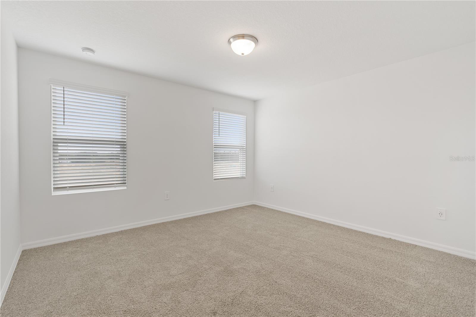 Image 13 of 32 For 16463 Happy Eagle Drive
