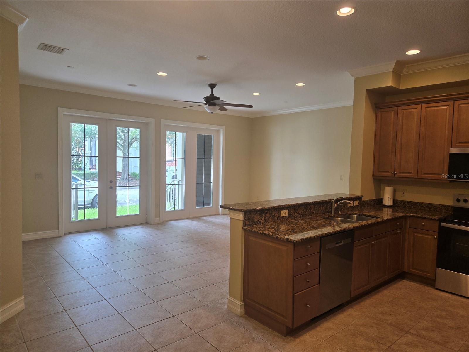 Image 8 of 33 For 600 Mulberry Street 3110
