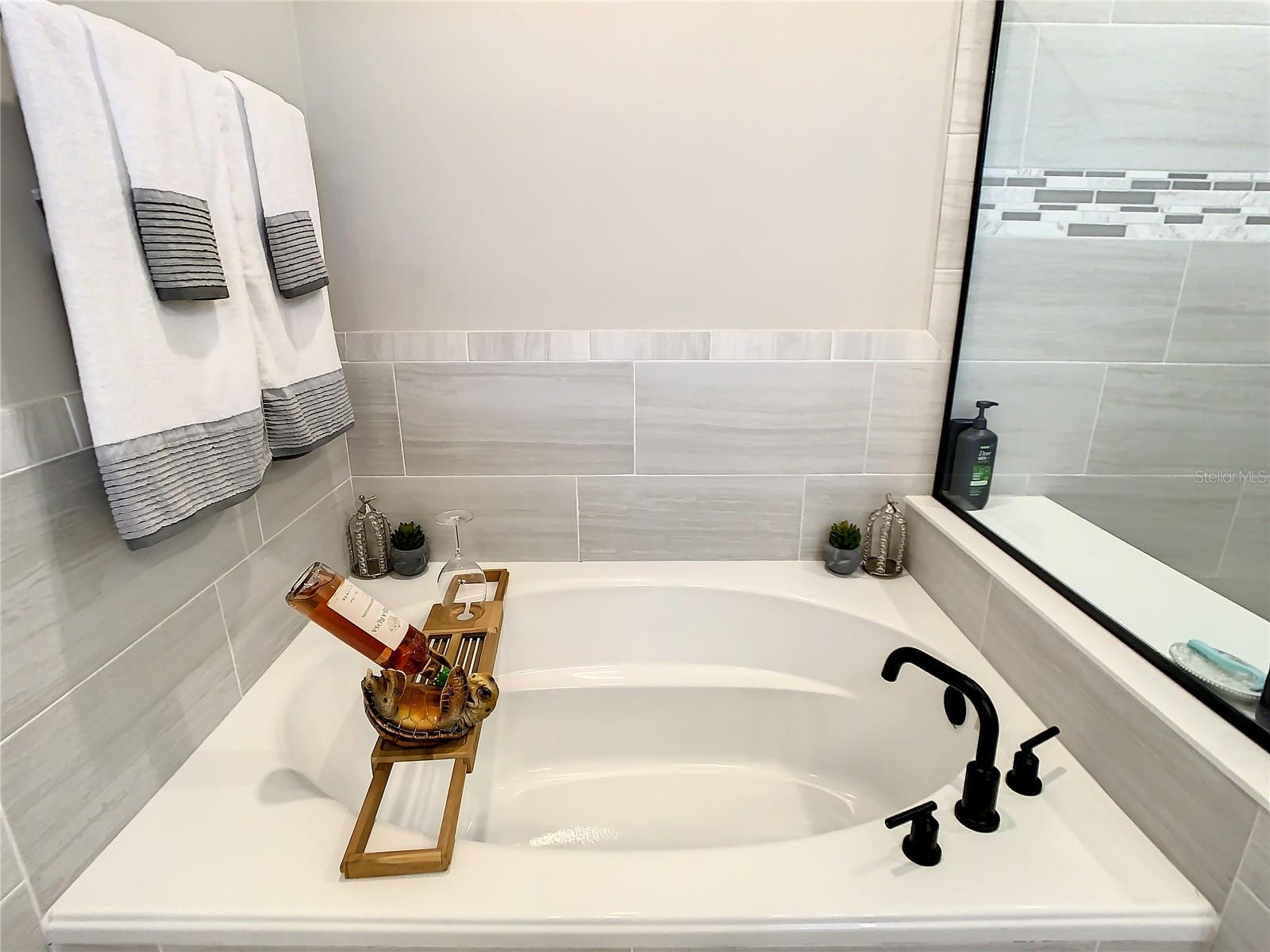 Image 11 of 65 For 4234 Sunset Preserve Boulevard