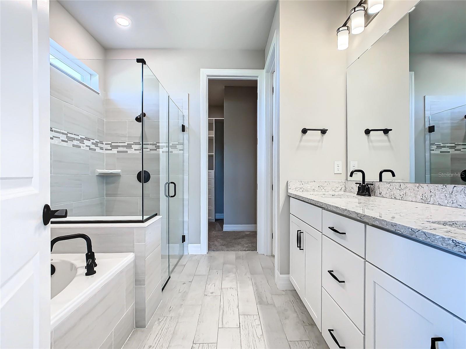 Image 12 of 65 For 4234 Sunset Preserve Boulevard