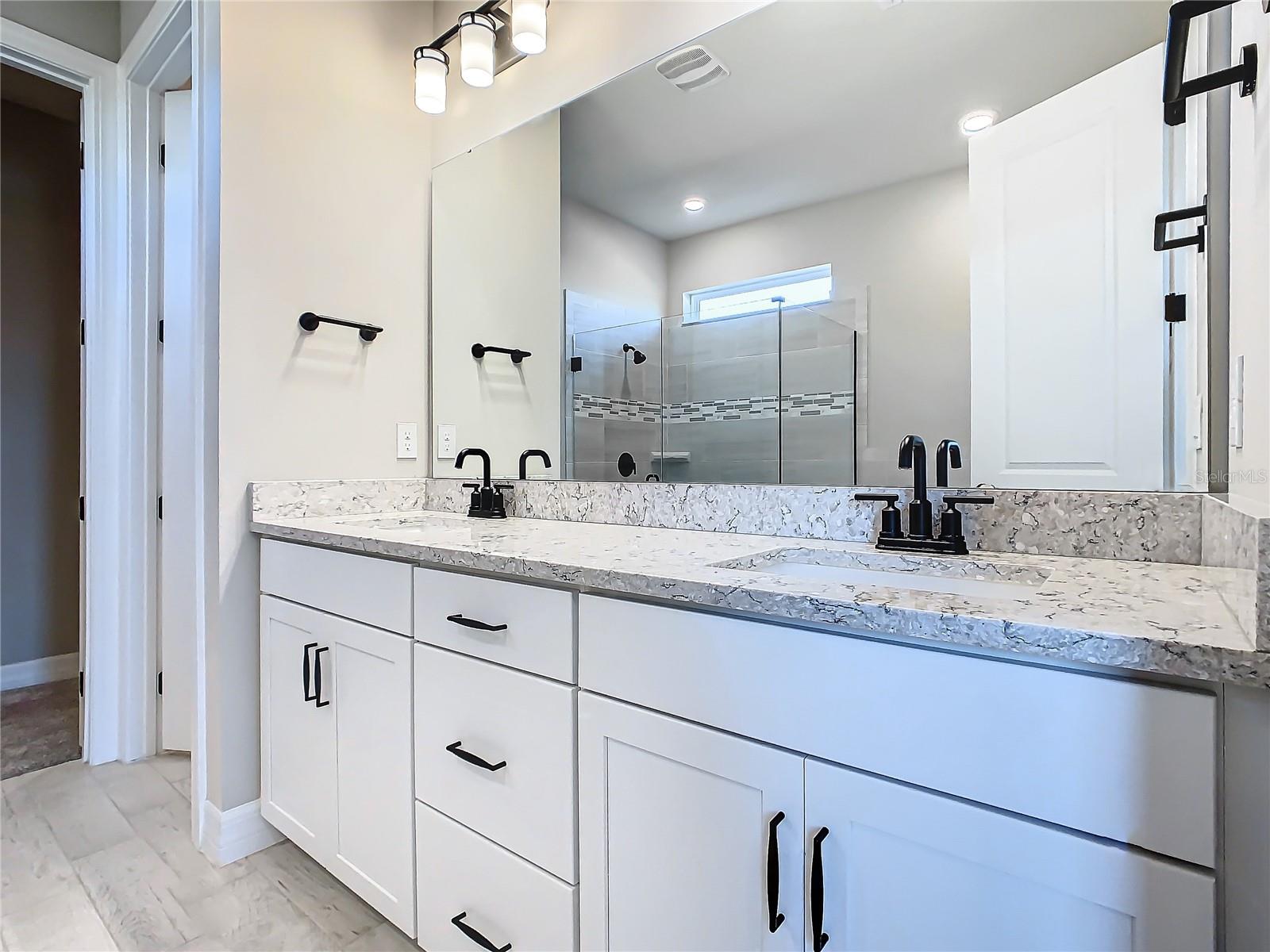Image 14 of 65 For 4234 Sunset Preserve Boulevard