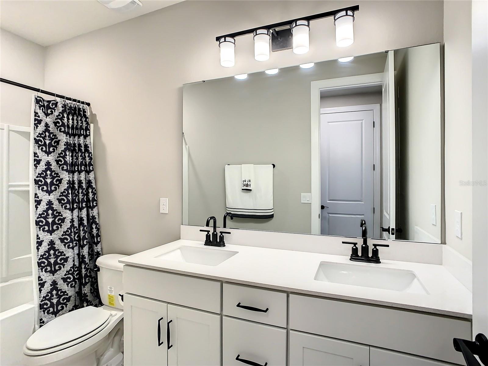 Image 25 of 65 For 4234 Sunset Preserve Boulevard
