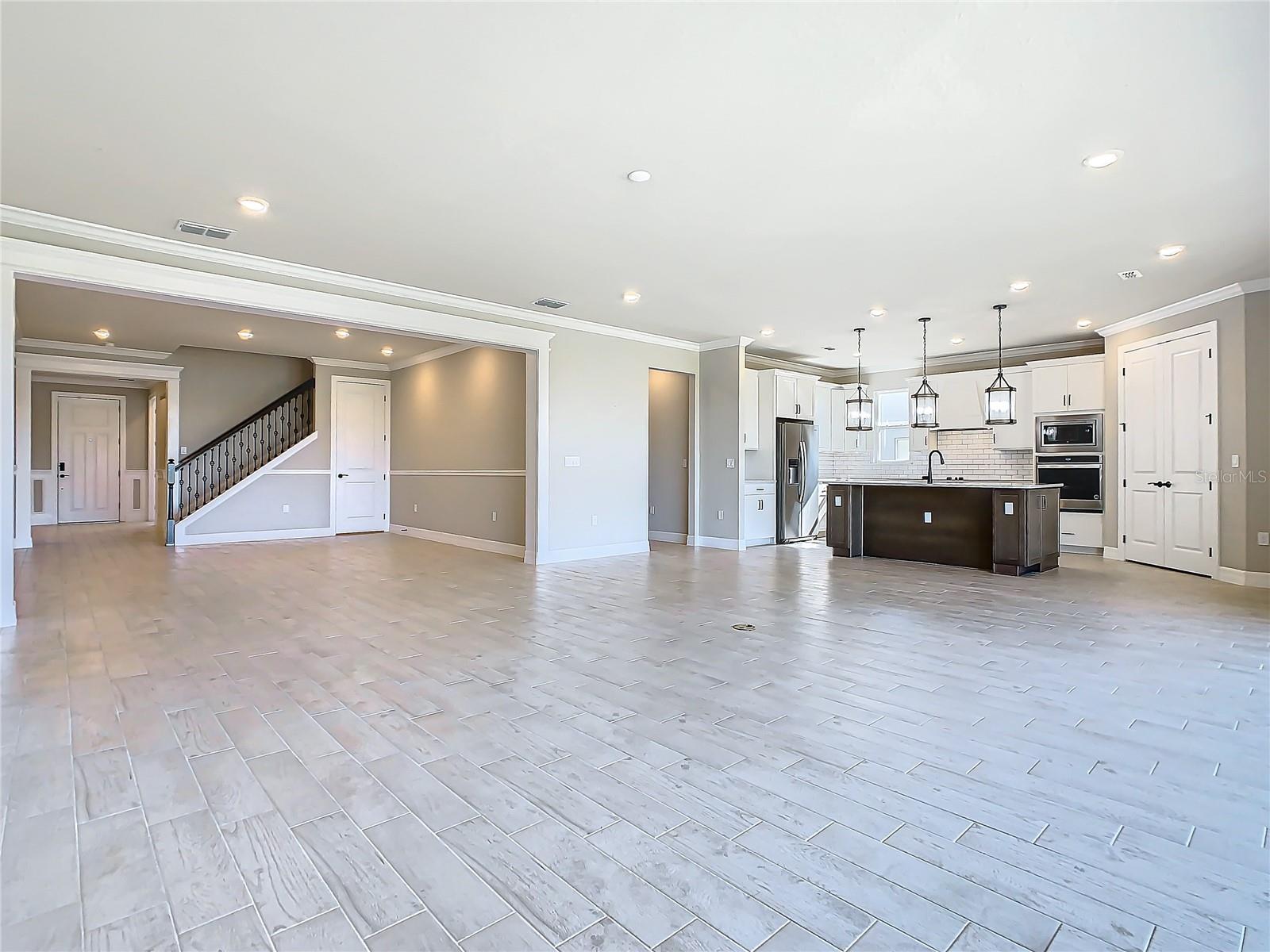 Image 41 of 65 For 4234 Sunset Preserve Boulevard