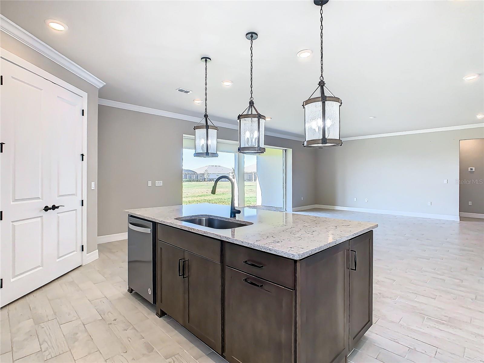 Image 43 of 65 For 4234 Sunset Preserve Boulevard