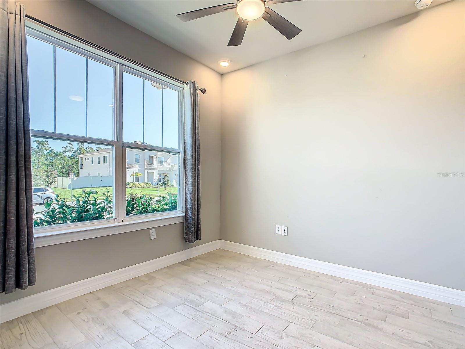 Image 45 of 65 For 4234 Sunset Preserve Boulevard