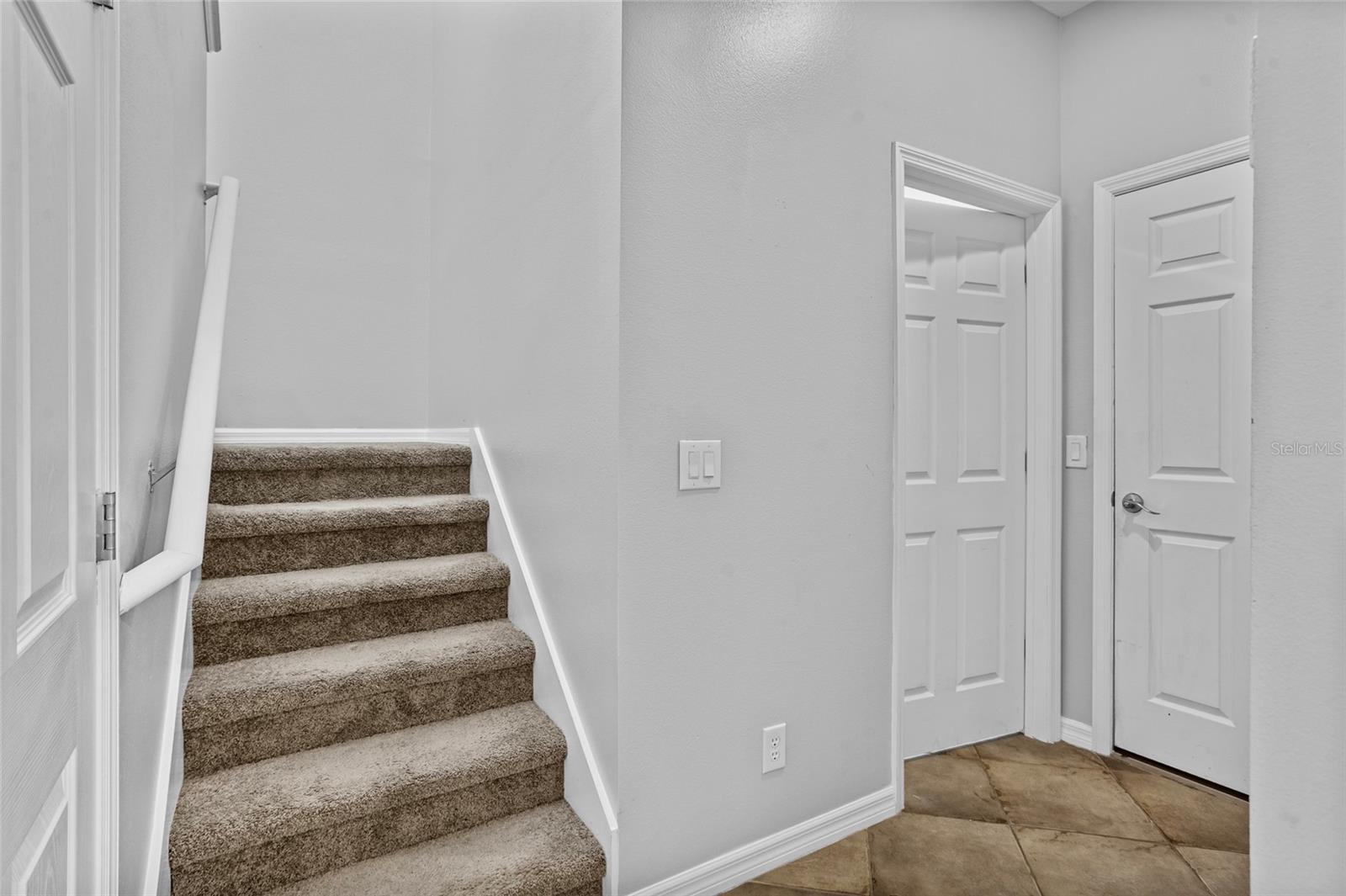 Image 16 of 40 For 742 Featherstone Lane