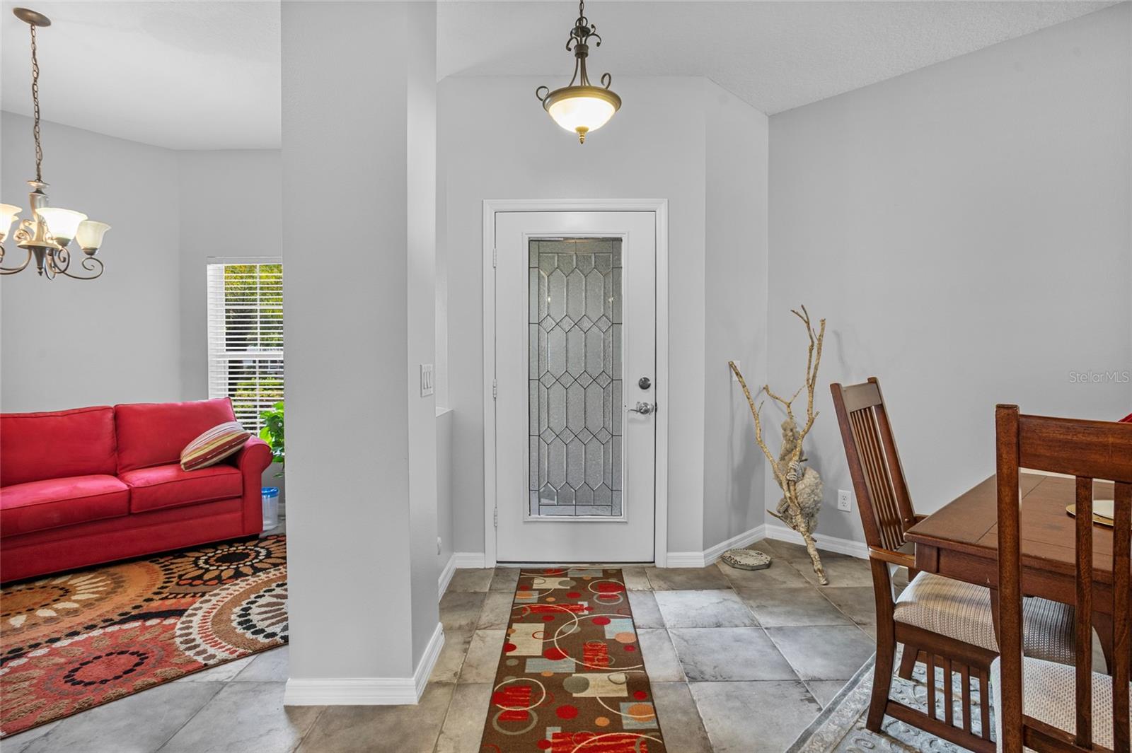 Image 4 of 40 For 742 Featherstone Lane