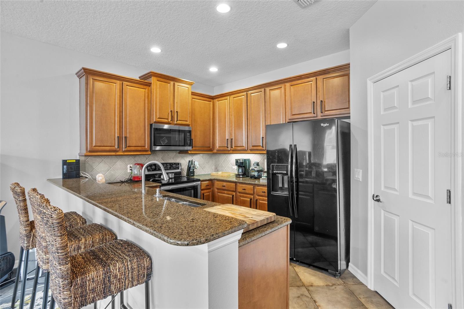 Image 9 of 40 For 742 Featherstone Lane