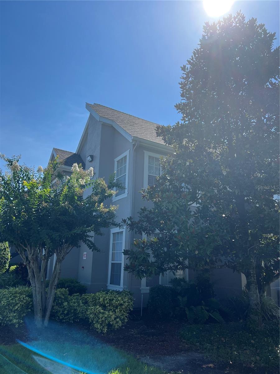 Image 3 of 39 For 9093 Lee Vista Boulevard 903