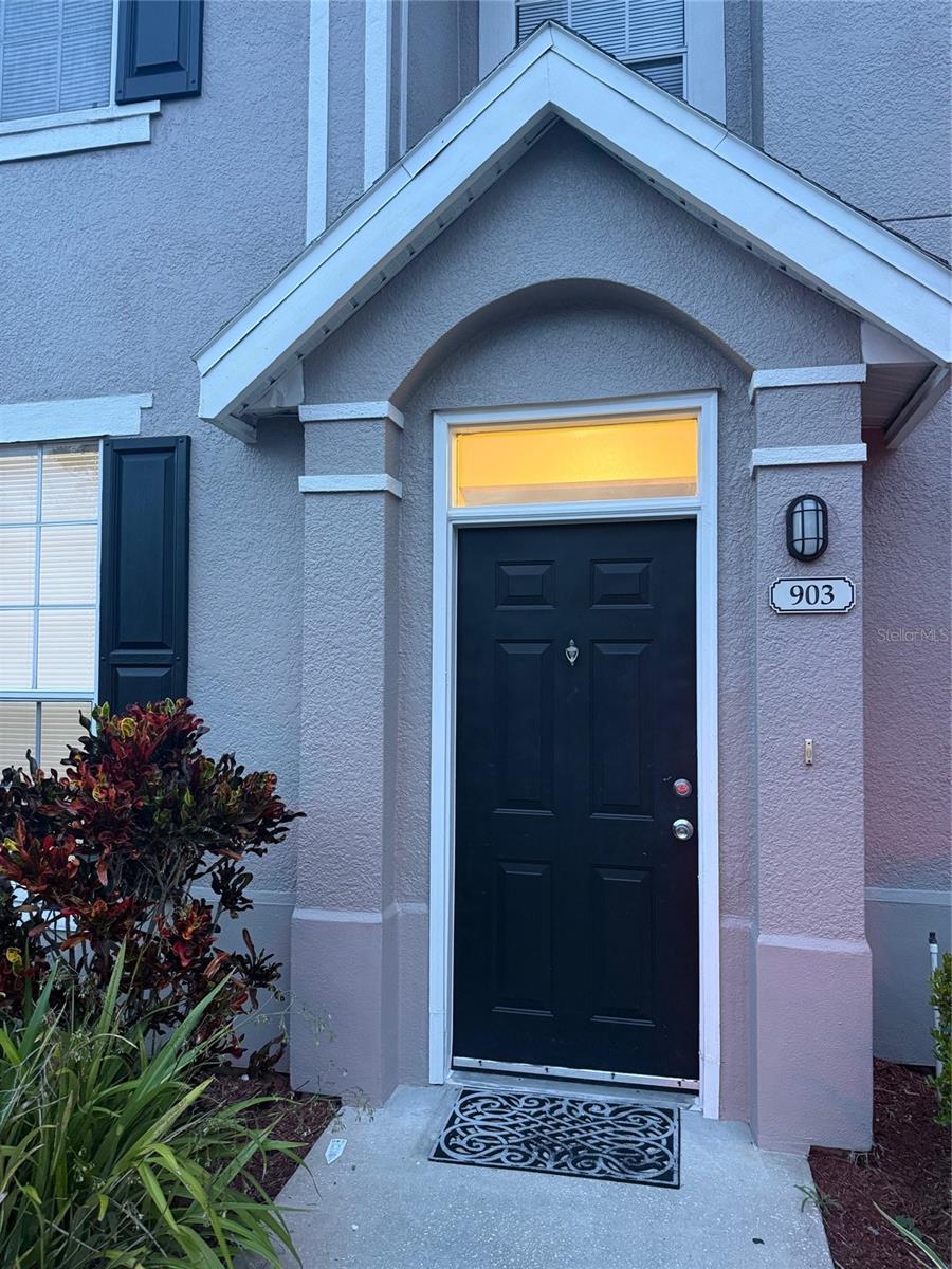 Image 4 of 39 For 9093 Lee Vista Boulevard 903
