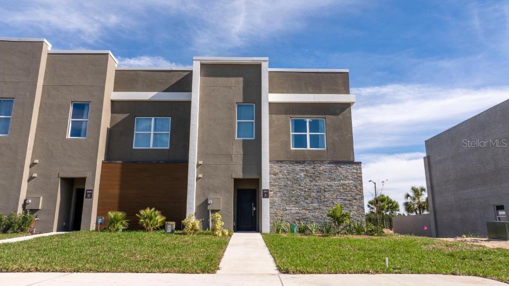 Image 3 of 40 For 9120 Boracay Court