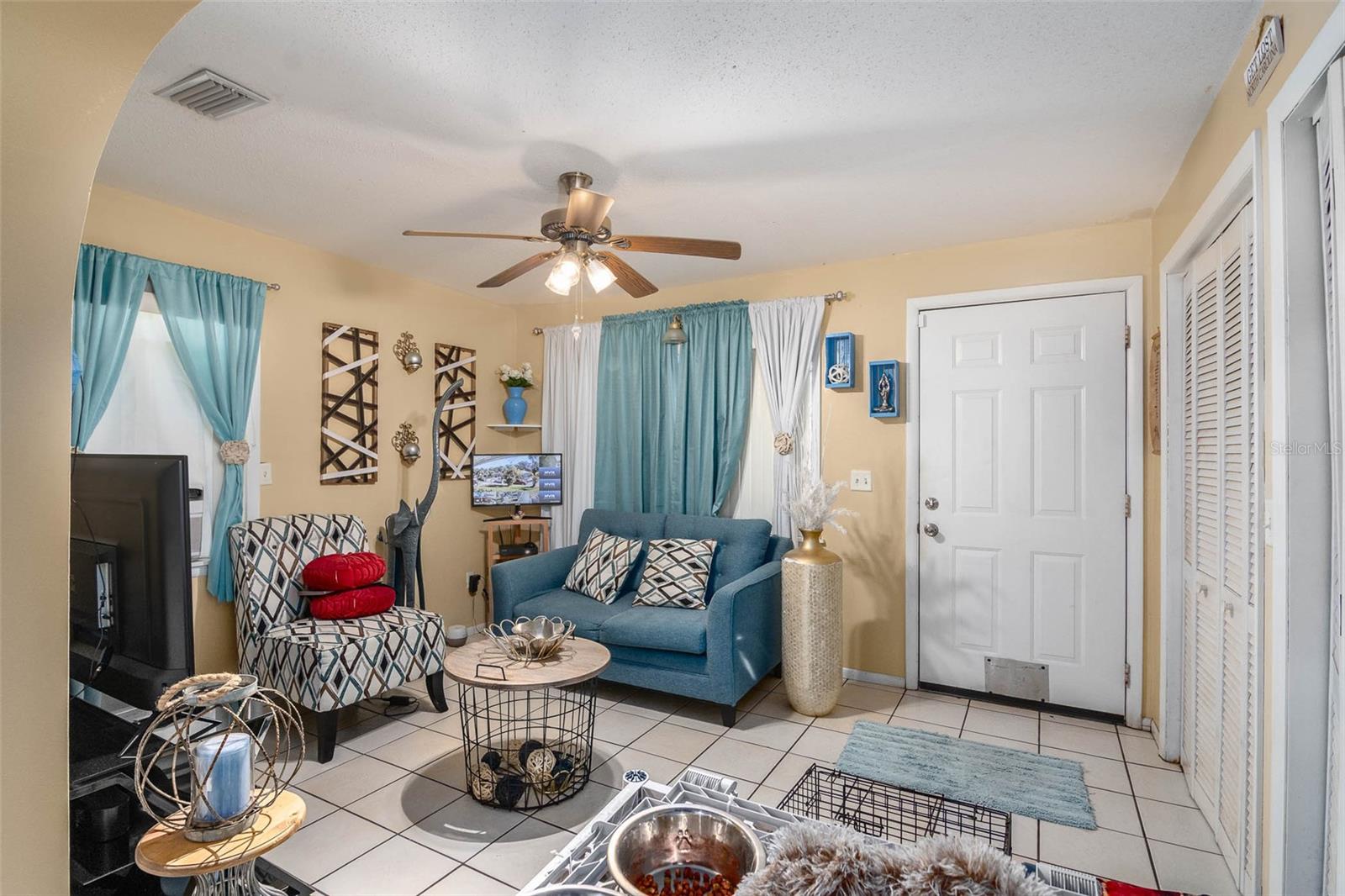 Image 10 of 19 For 722 Venus Drive