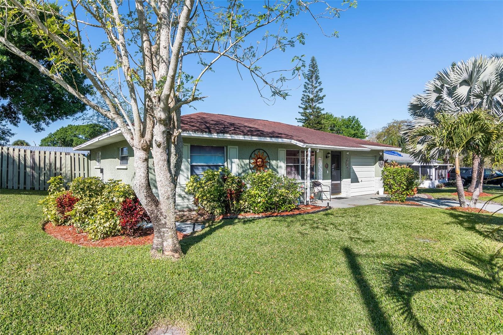 Image 19 of 19 For 722 Venus Drive