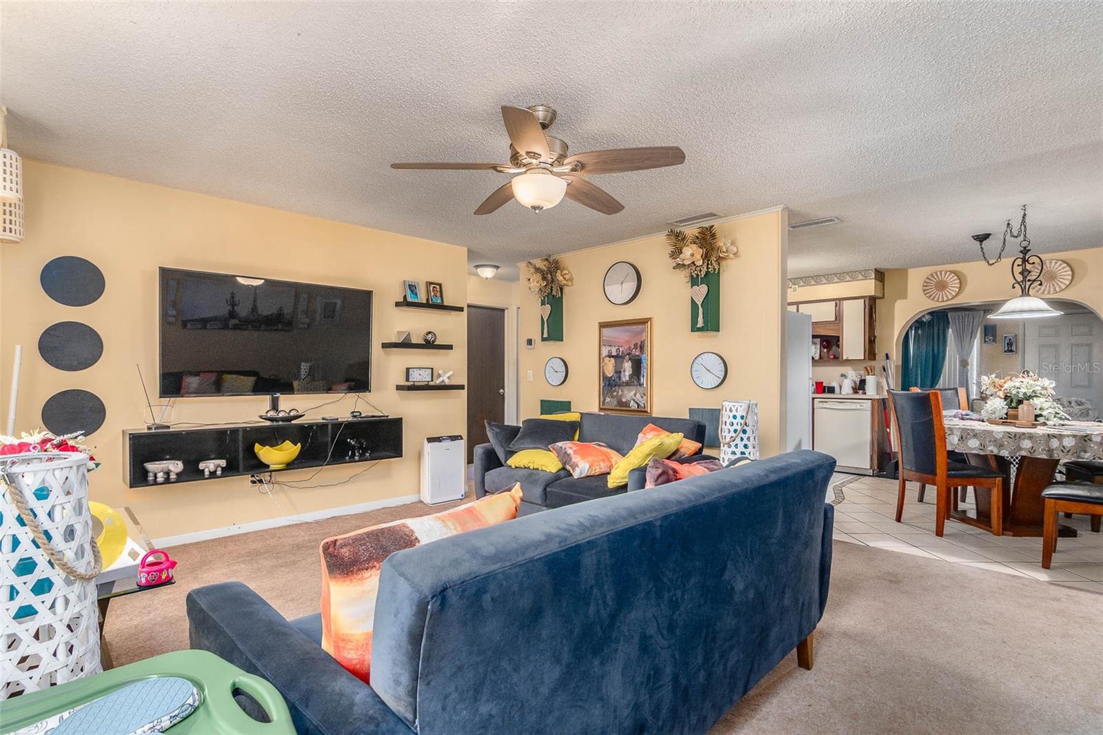 Image 6 of 19 For 722 Venus Drive