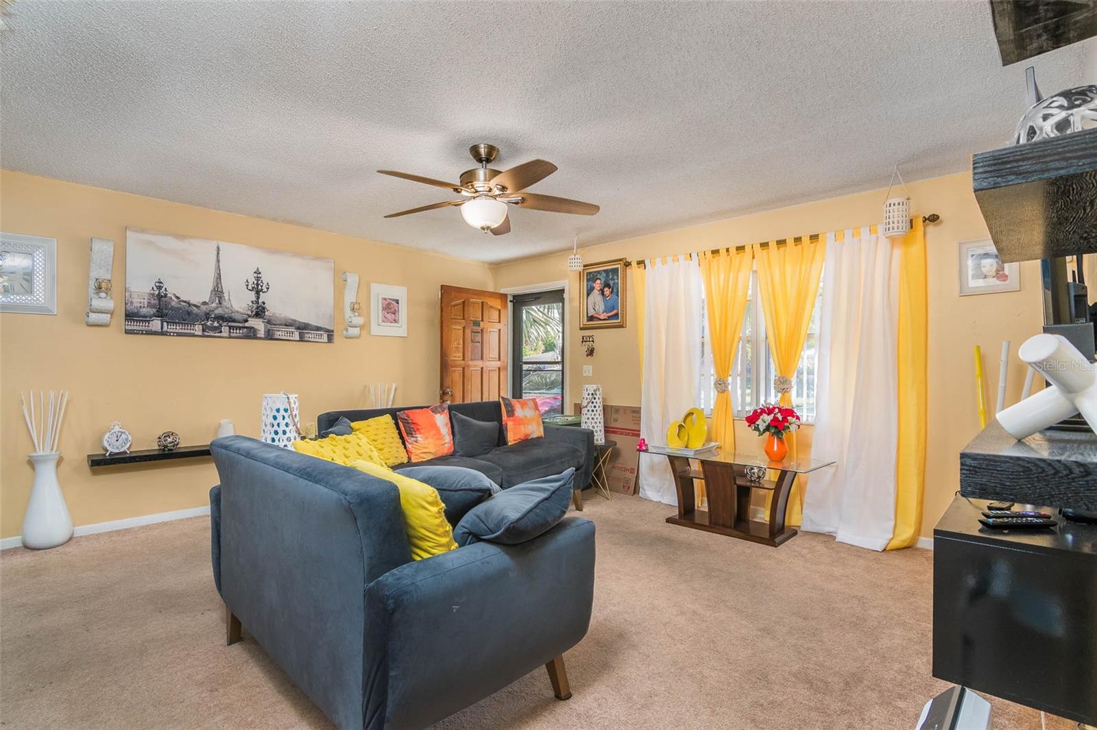 Image 7 of 19 For 722 Venus Drive