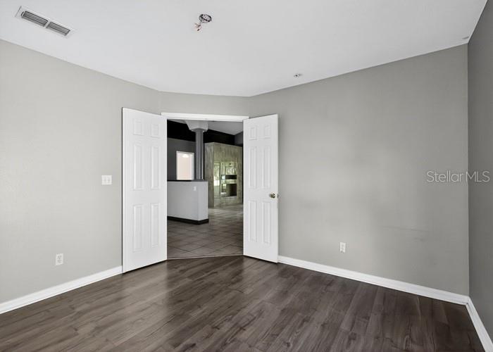 Image 15 of 21 For 2016 Newtown Road