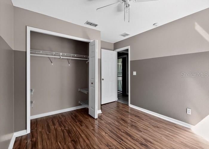 Image 19 of 21 For 2016 Newtown Road