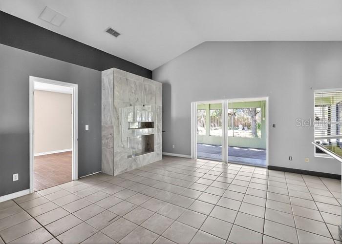 Image 5 of 21 For 2016 Newtown Road