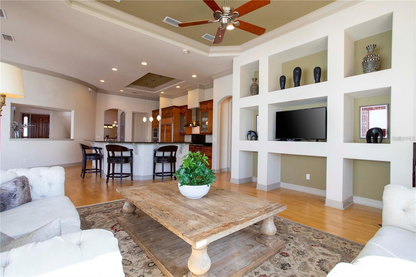 Image 25 of 54 For 7926 Versilia Drive