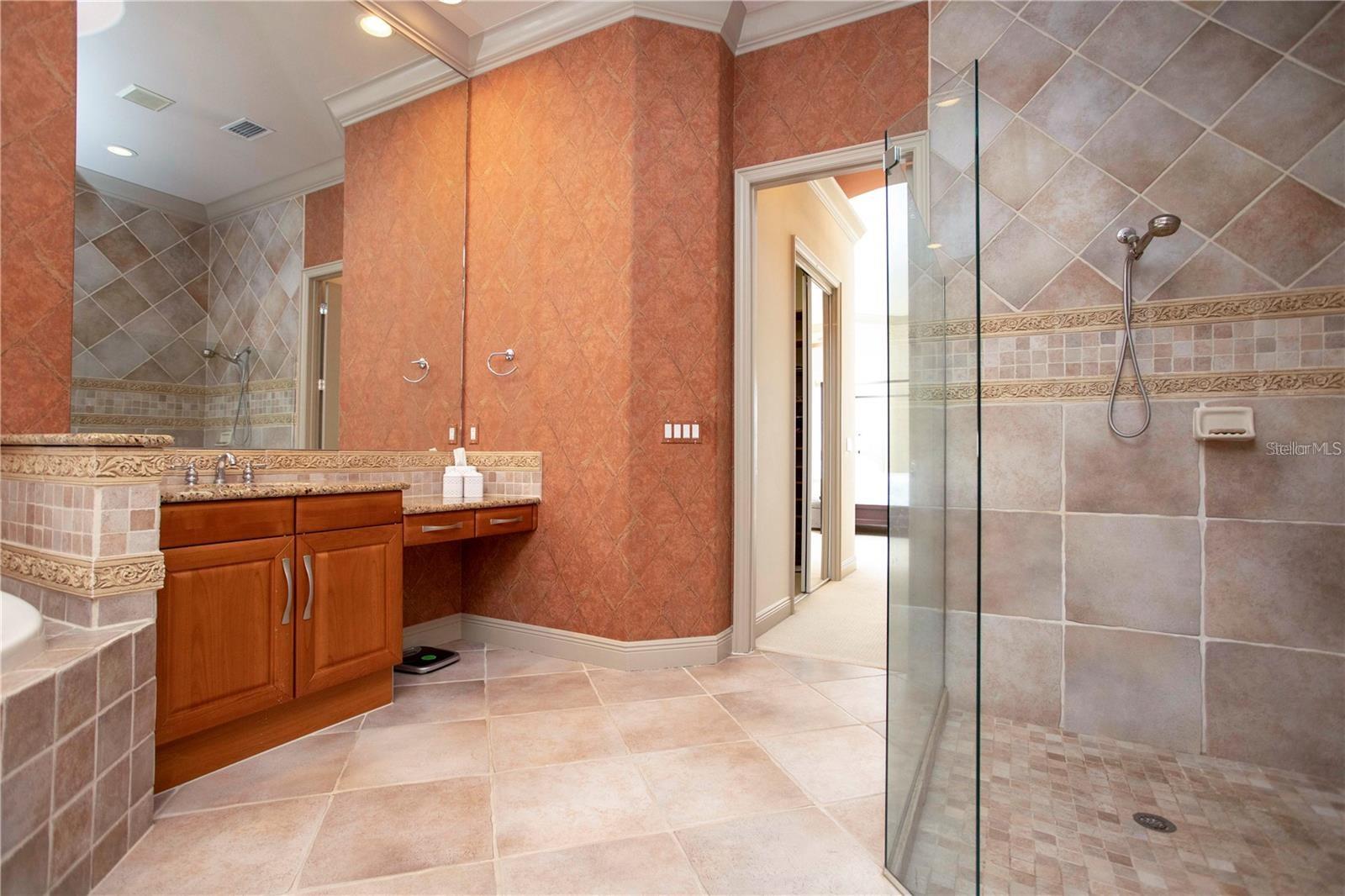 Image 36 of 54 For 7926 Versilia Drive