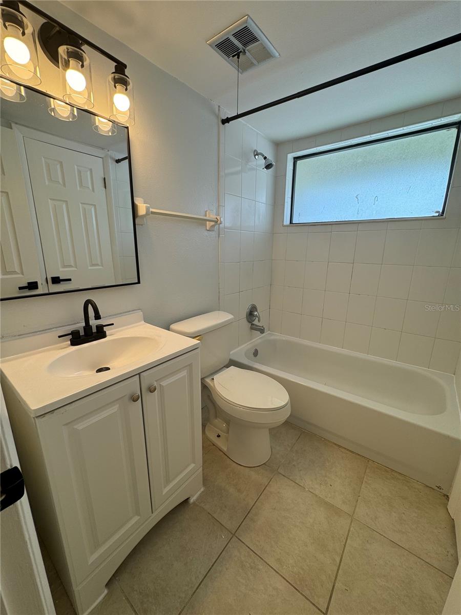 Image 17 of 20 For 109 Springwood Circle A