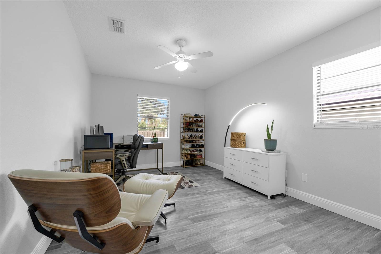 Image 26 of 47 For 2025 Mango Tree Drive