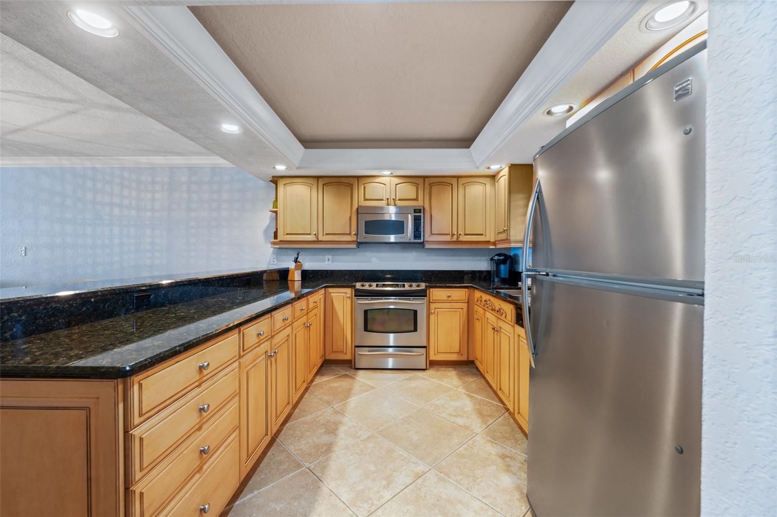 Image 4 of 28 For 5501 Atlantic Avenue 306