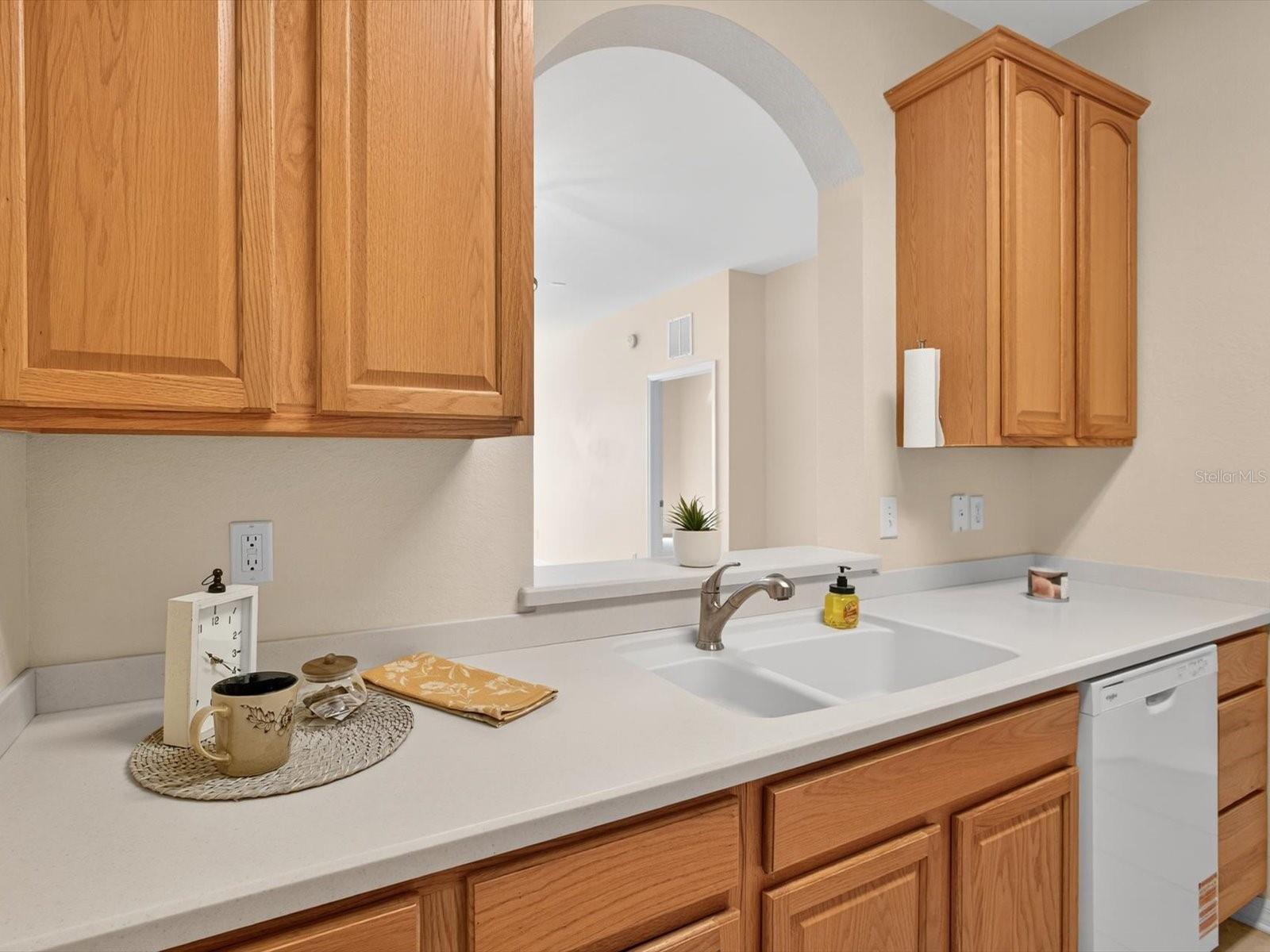 Image 13 of 44 For 1353 Venezia Court 205