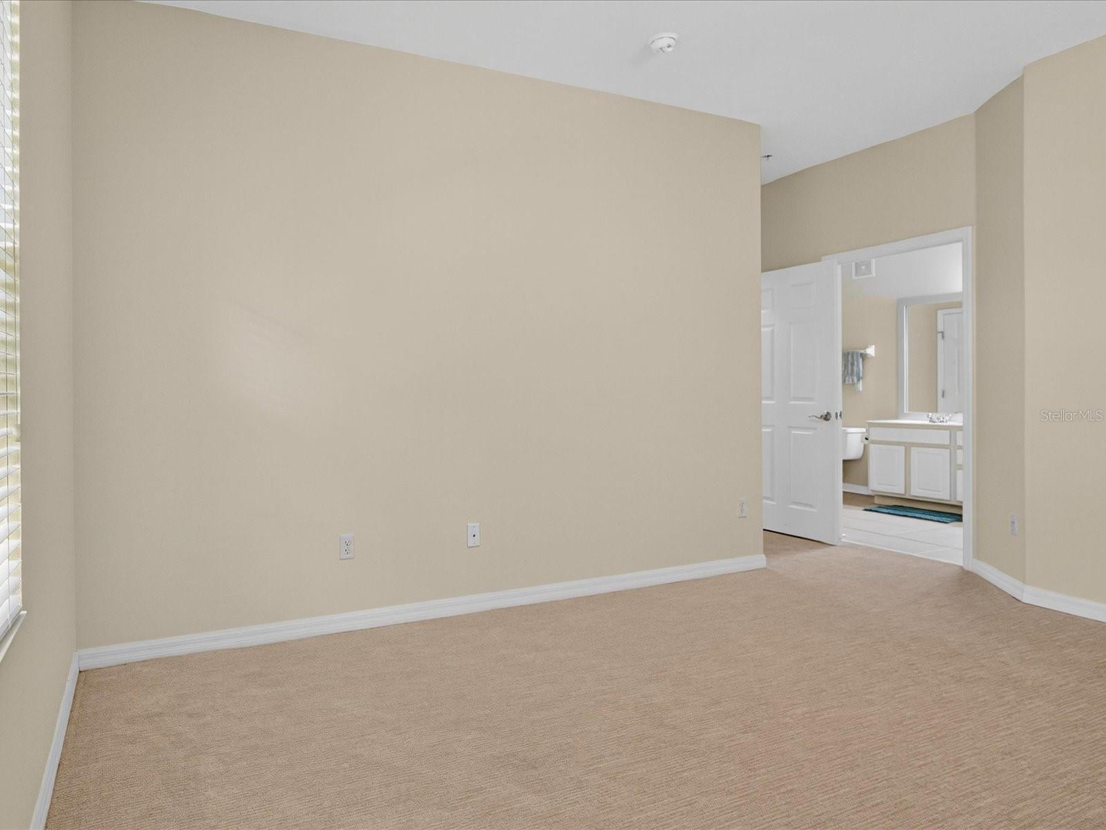 Image 22 of 44 For 1353 Venezia Court 205