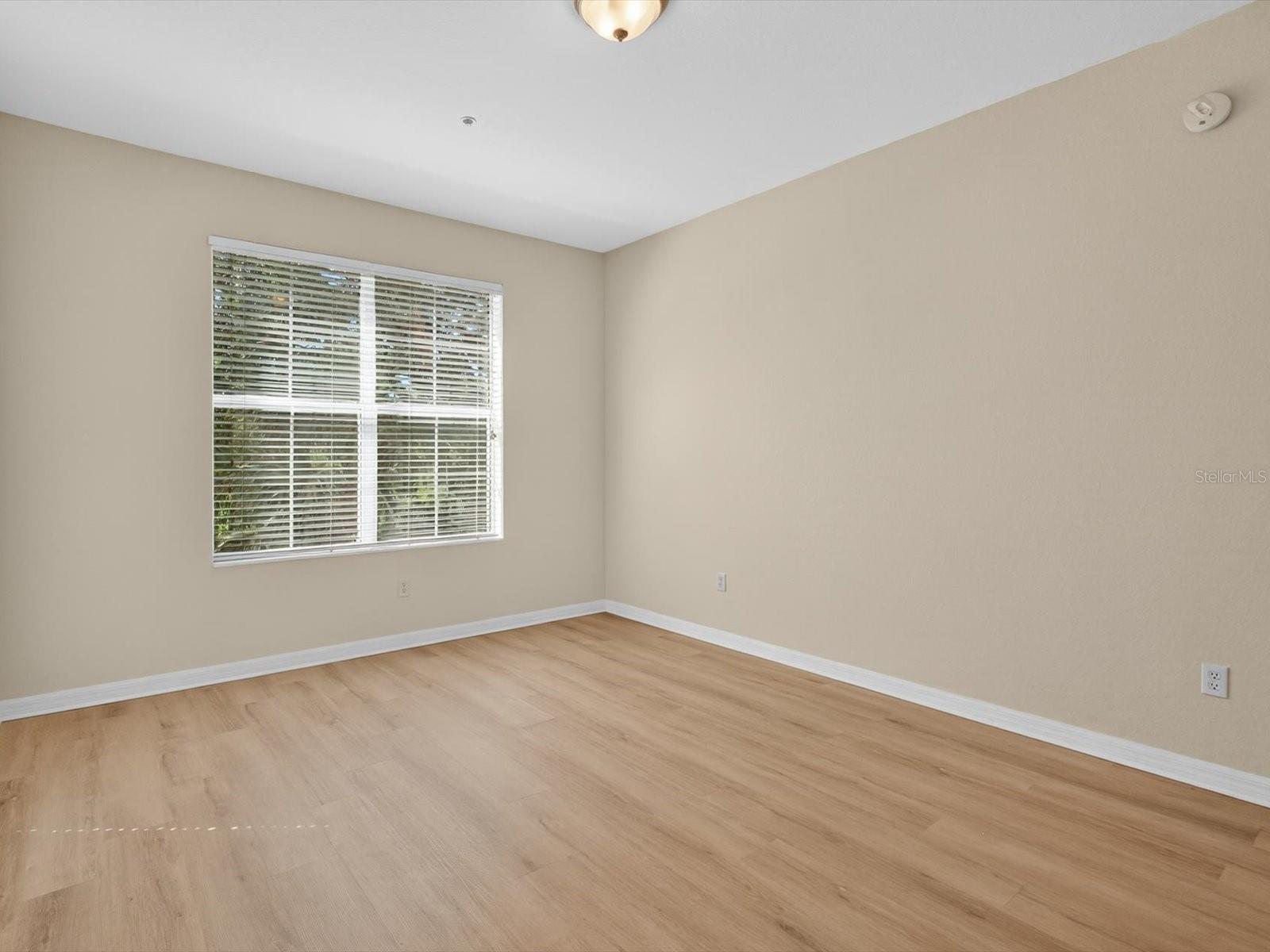 Image 6 of 44 For 1353 Venezia Court 205