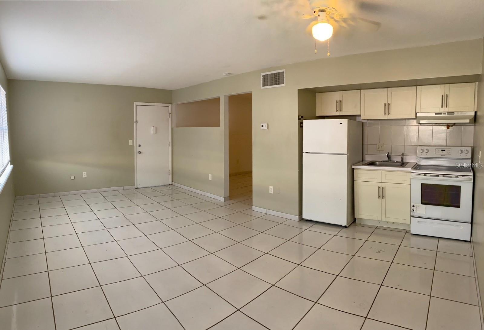 Image 5 of 17 For 5317 Curry Ford Road 10