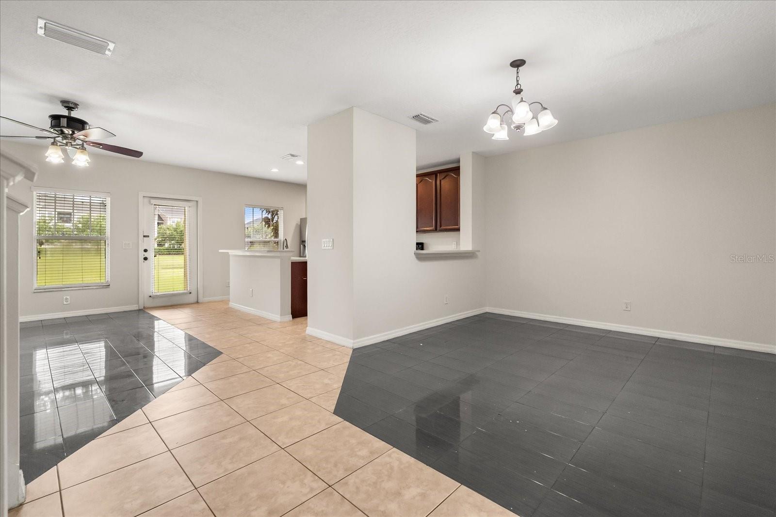 Image 4 of 32 For 5454 Caramella Drive