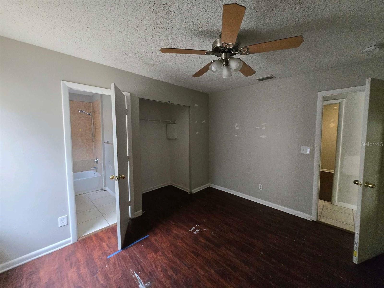 Image 7 of 11 For 3112 Gordon Court