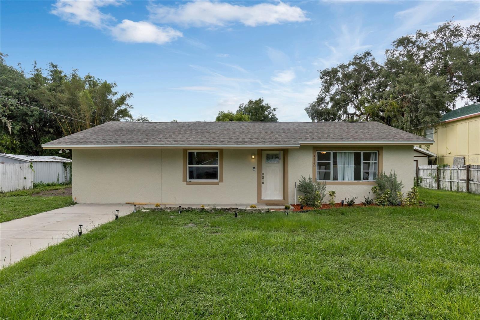 Details for 4130 Lake Saunders Drive, MOUNT DORA, FL 32757