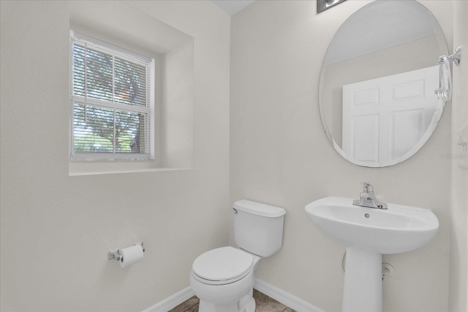 Image 10 of 44 For 13122 Honey Locust Drive