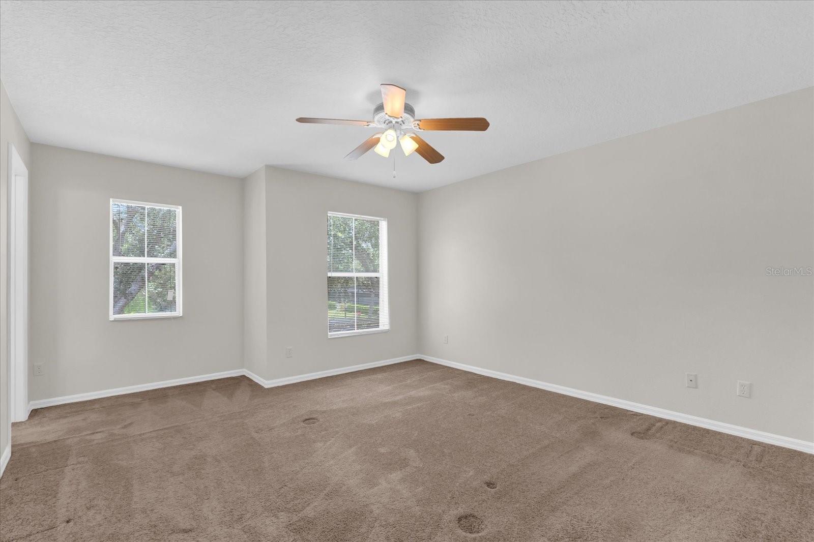 Image 11 of 44 For 13122 Honey Locust Drive