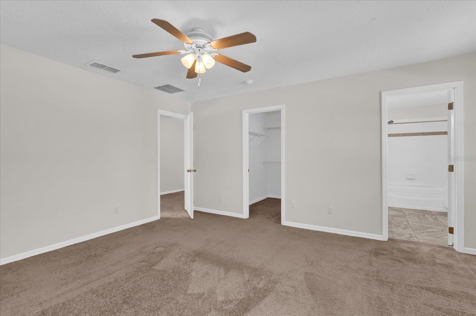 Image 12 of 44 For 13122 Honey Locust Drive