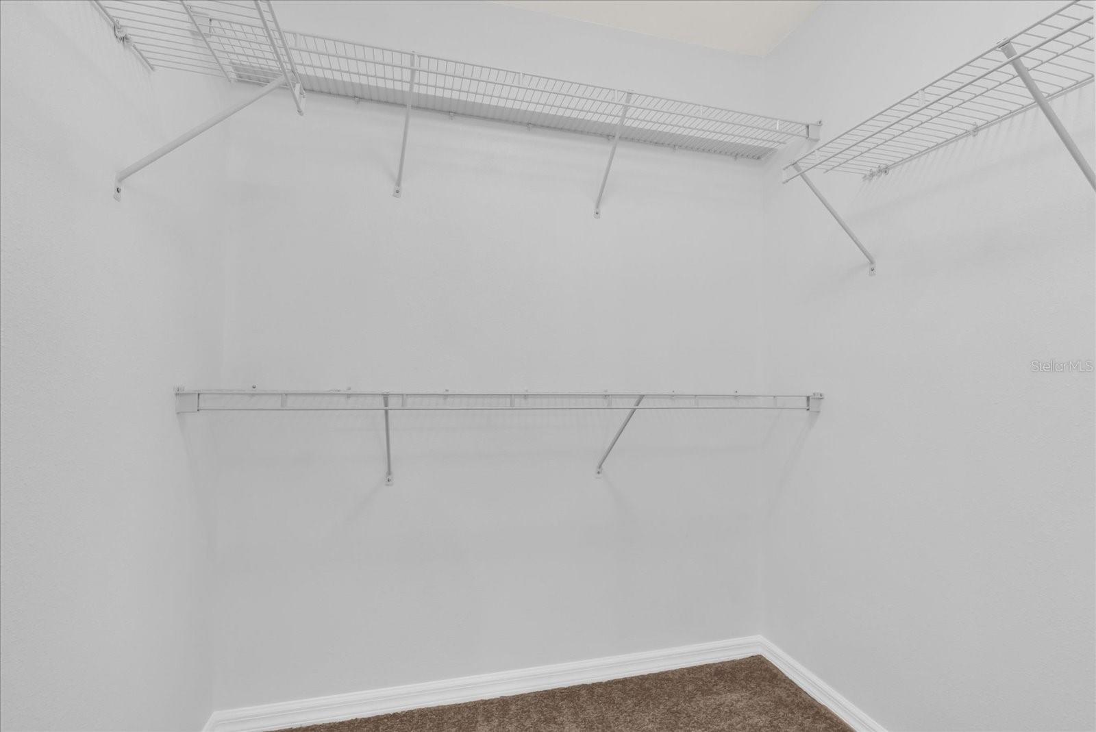 Image 14 of 44 For 13122 Honey Locust Drive