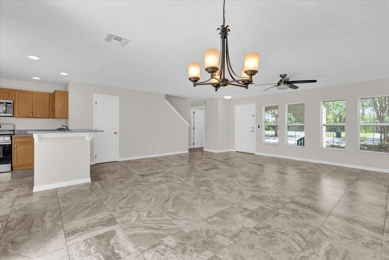 Image 5 of 44 For 13122 Honey Locust Drive
